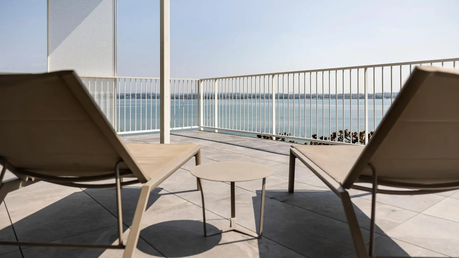 Vision Hotel Πεσκιέρα ντελ Γκάρντα