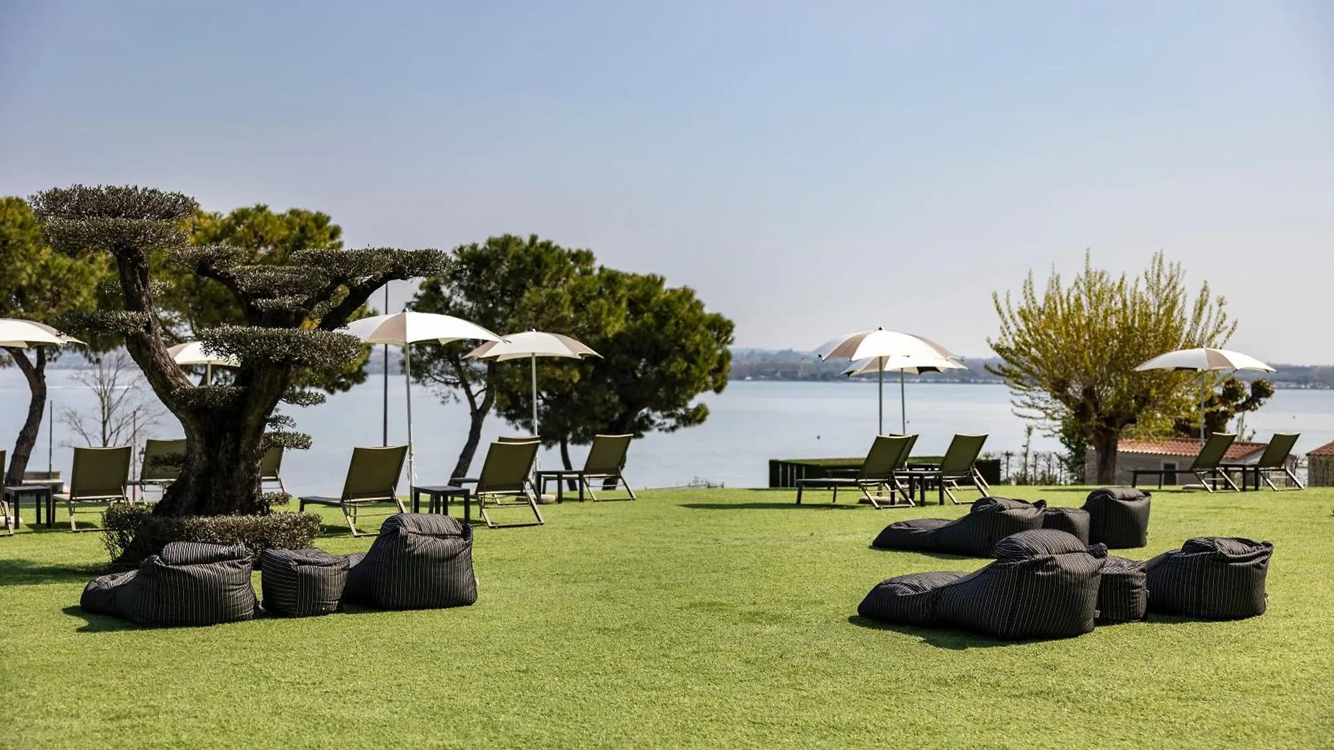 Vision Hotel Peschiera del Garda 4*,  Italy
