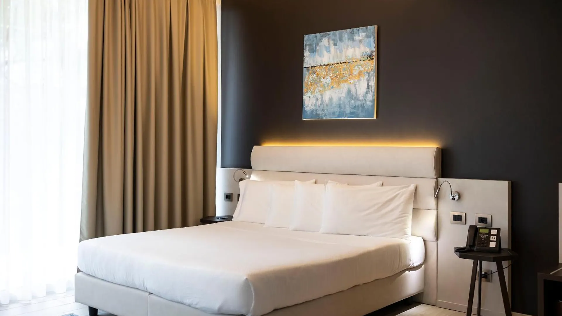 Vision Hotel Peschiera del Garda Italy