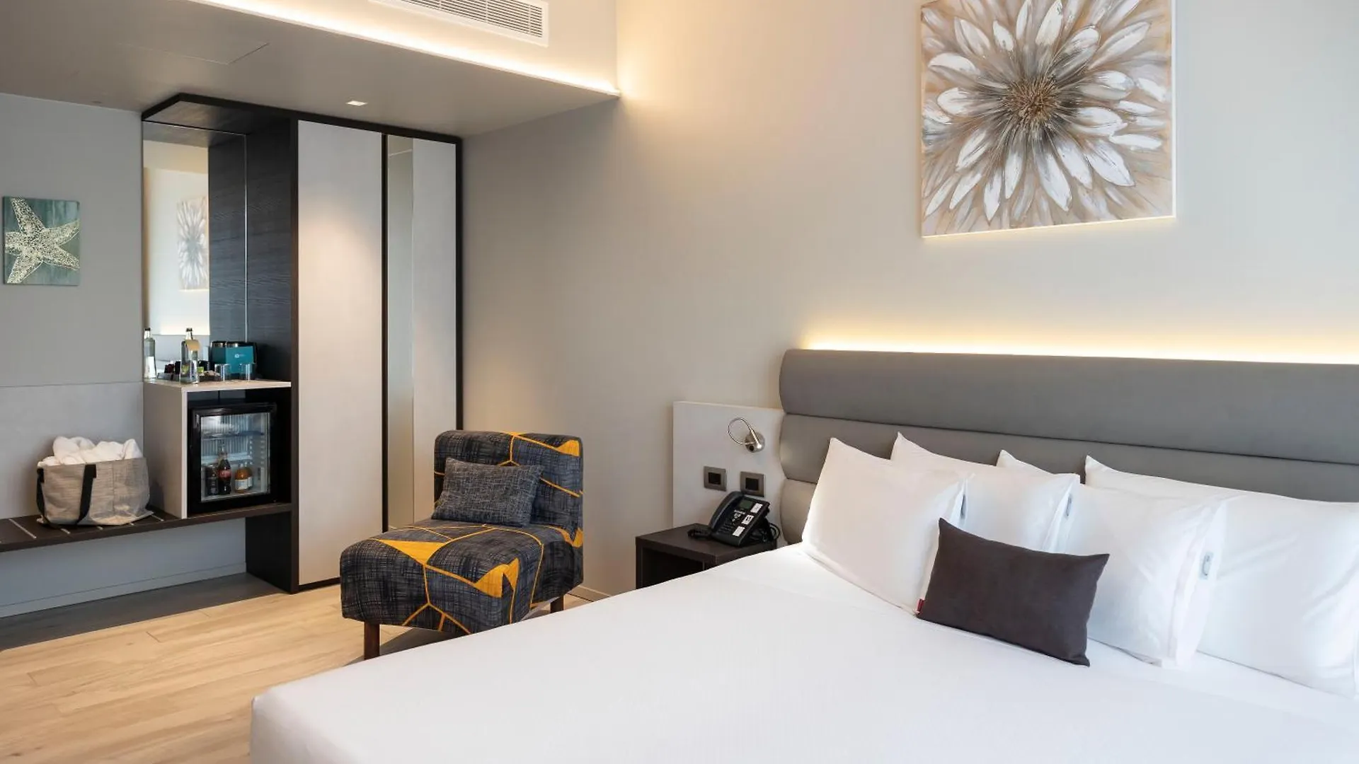 Vision Hotel Peschiera del Garda 4*,